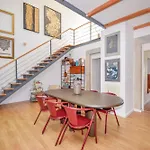 Plumera House * Paço de Arcos