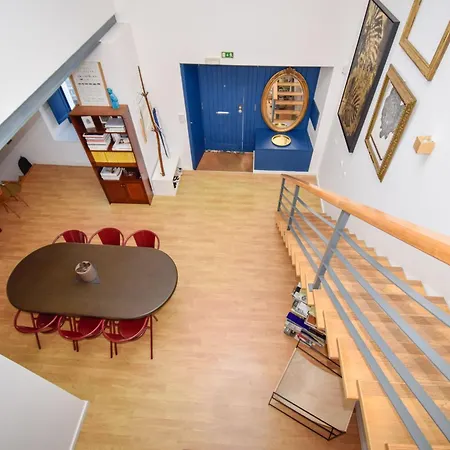 Plumera House * Paço de Arcos