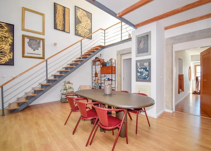 Plumera House * Paço de Arcos