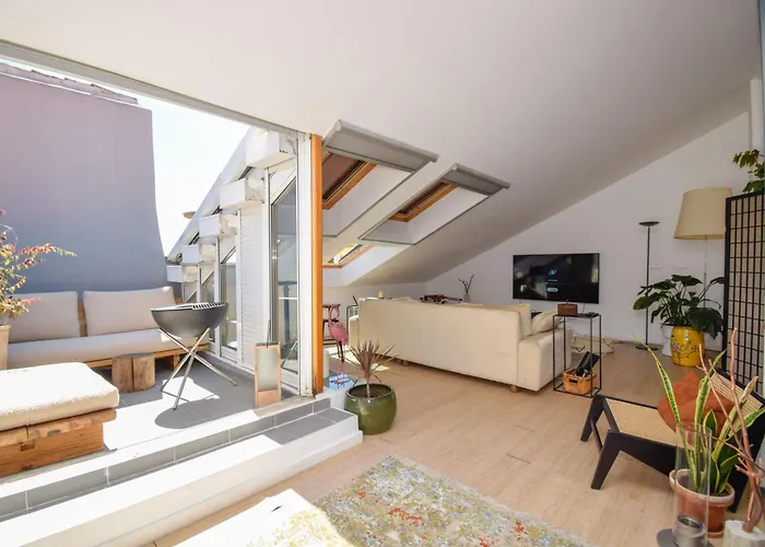 Plumera House Paço de Arcos