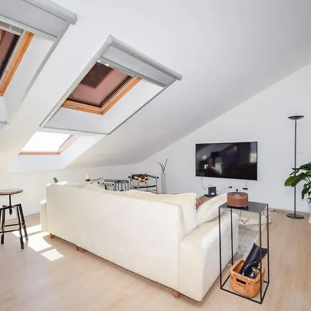 Apartment Plumera House Paco de Arcos